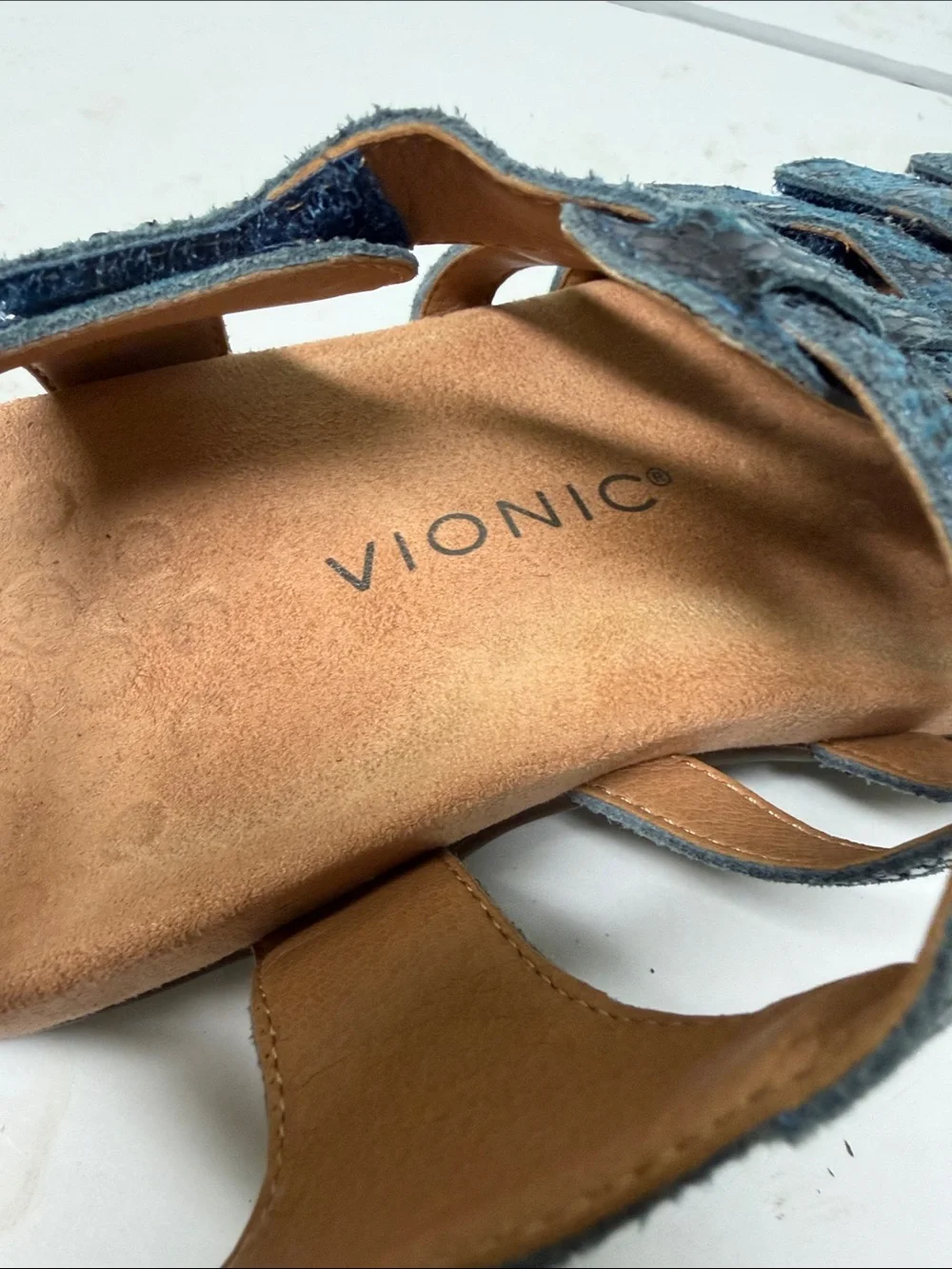 Vionic Harissa Blue Gladiator Snakeskin Sandals Size 10
